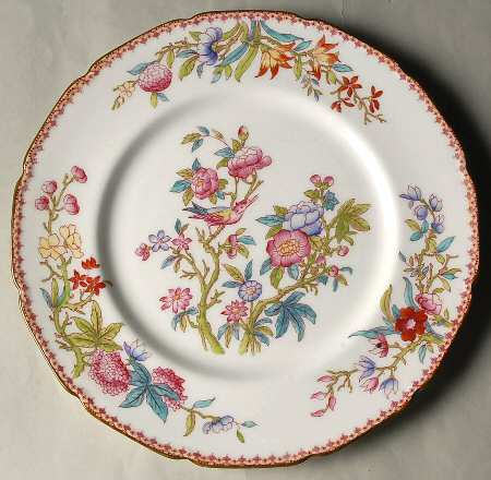 Ito (Scalloped) by Royal Doulton