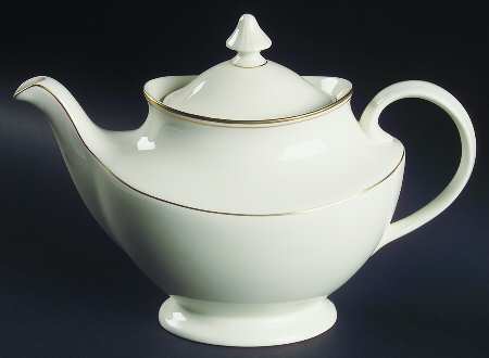 Janet Teapot & Lid