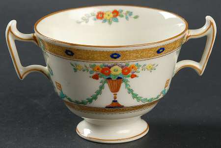 The Jessica Footed Bouillon Cup