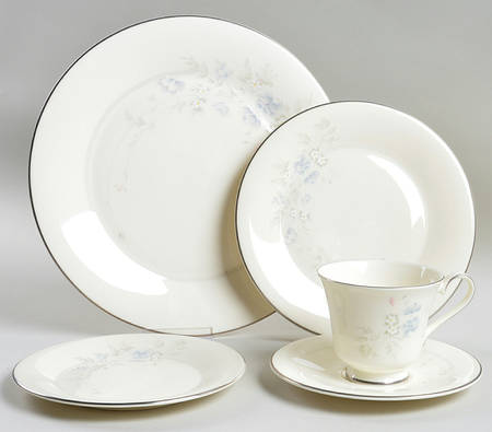 Jessica 5 Piece Place Setting