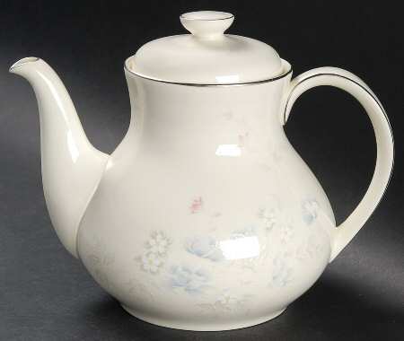 Jessica Teapot & Lid