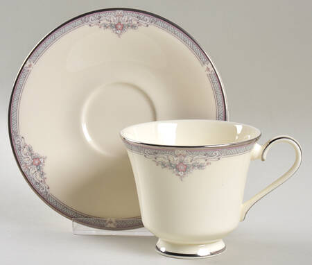 Jillian Footed Cup & Saucer Set