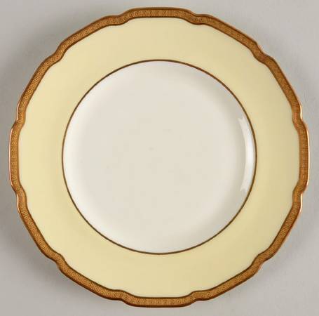 The Jubilee (V1641) Bread & Butter Plate