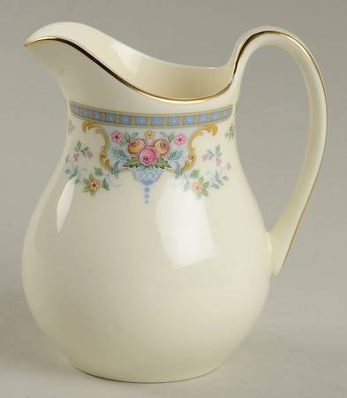 Juliet Mini Creamer
