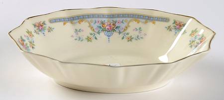 Juliet Small Oval Tray