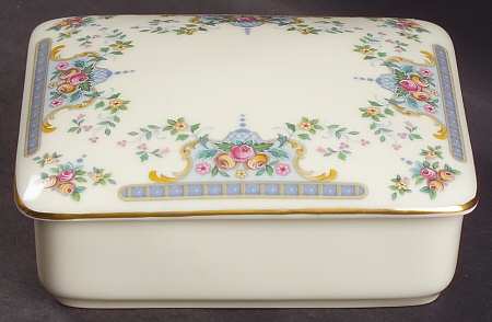 Juliet Rectangular Box with Lid