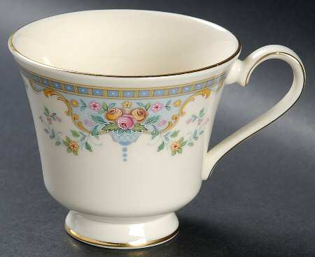 Juliet Footed Cup