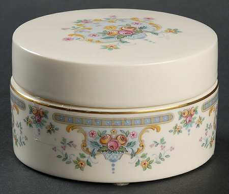 Juliet Round Box & Lid