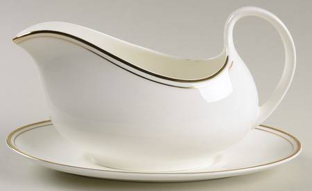 Julia Gravy Boat & Underplate
