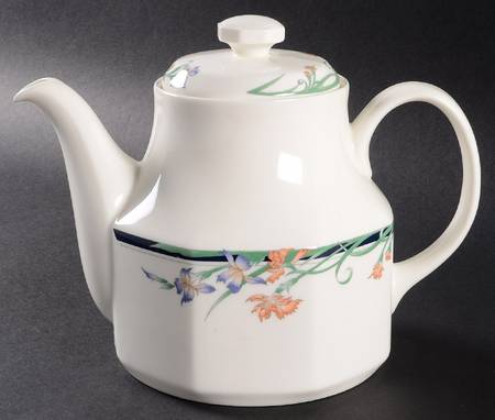 Juno Teapot & Lid