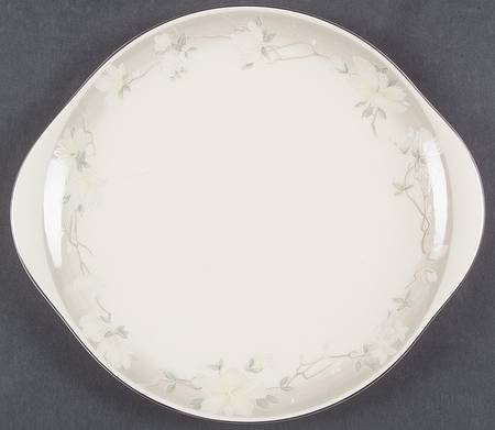 Kathleen Handled Cake Plate
