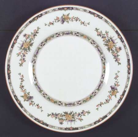 Kenilworth by Royal Doulton