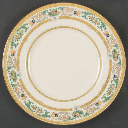 The Killarney (Thick Verge Line) by Royal Doulton