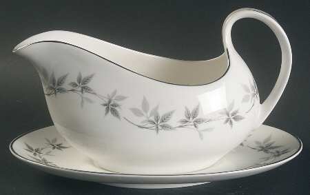 Kimberly Gravy Boat & Underplate