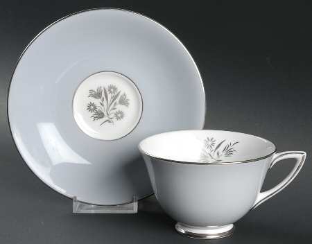 Kingsmere Footed Cup & Saucer Set