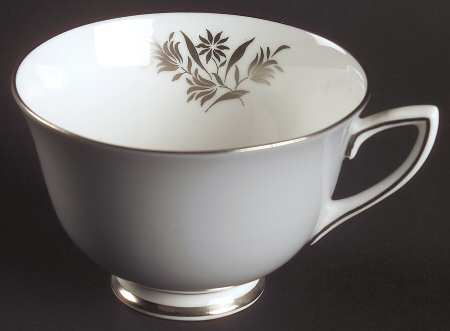 Kingsmere Footed Cup