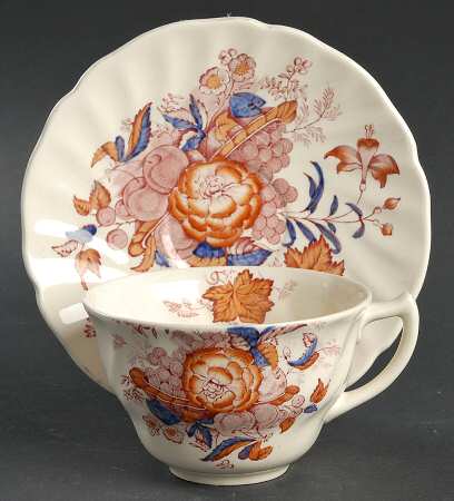 Kirkwood Flat Cup & Saucer Set