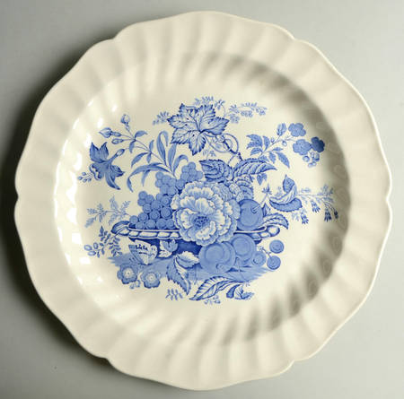The Kirkwood Blue 14" Chop Plate (Round Platter)