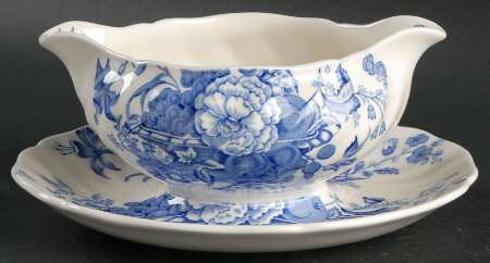 The Kirkwood Blue Gravy Boat with Attached Underplate