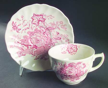 The Kirkwood Red Oversized Cup & Saucer Set