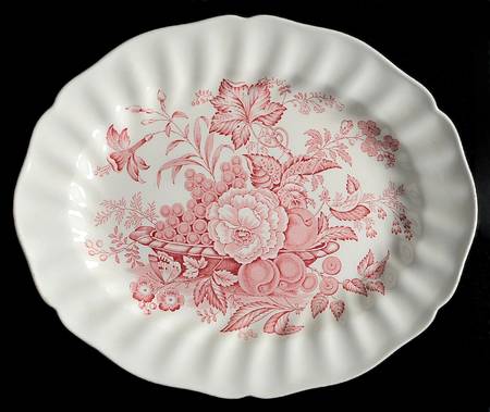 The Kirkwood Red 11" Oval Serving Platter