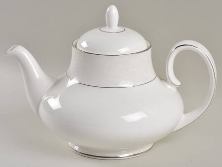 Lace Point Teapot & Lid