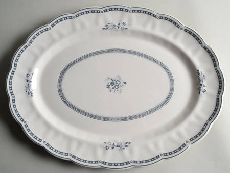 Langdale 16" Oval Serving Platter