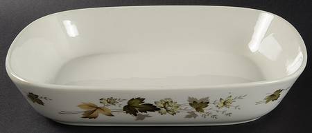Larchmont Oven-to-Table Roaster by Royal Doulton