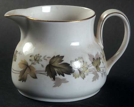 Larchmont Creamer