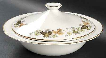 Larchmont Round Covered Vegetable