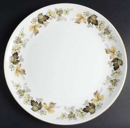 Larchmont 13" Chop Plate (Round Platter)