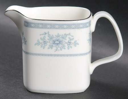 Laureate Mini Creamer