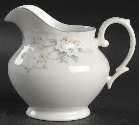 Lausanne Creamer