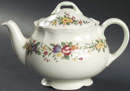 Leighton Teapot & Lid