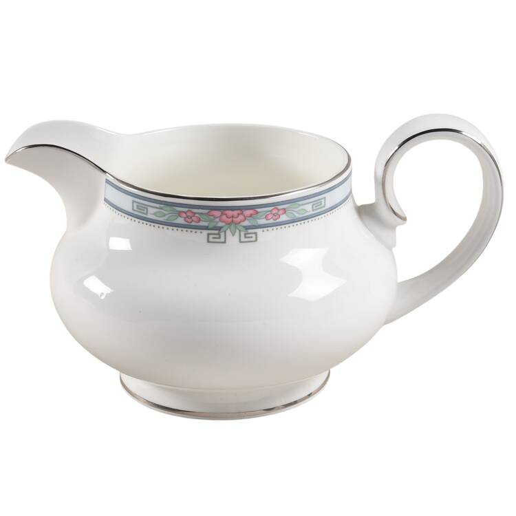 Lesley Gravy Boat