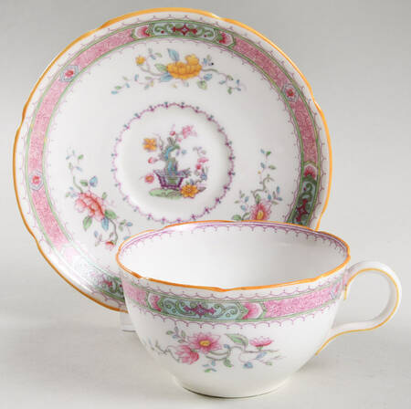 Lilian Footed Cup & Saucer Set