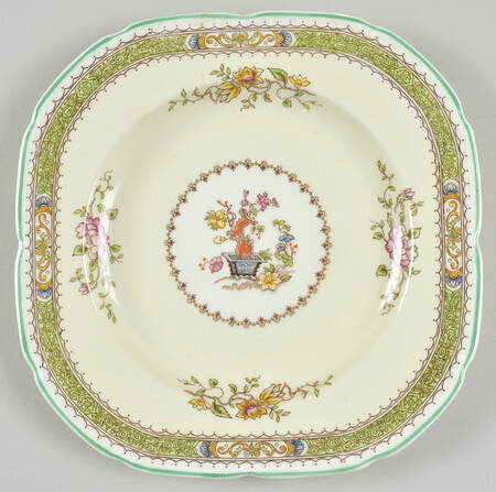 Lillian (Scalloped) Square Salad Plate
