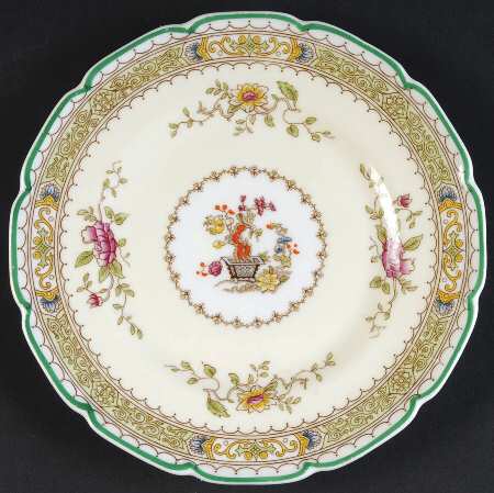 Lillian (Scalloped) Bread & Butter Plate