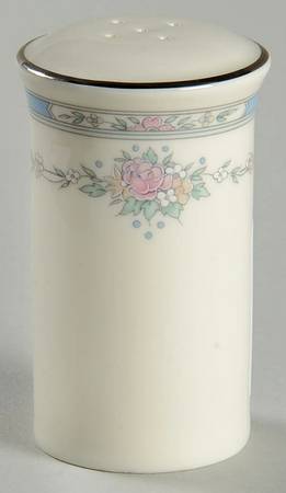 Lisa Pepper Shaker
