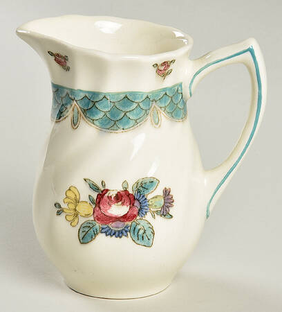 Lowestoft Bouquet Creamer