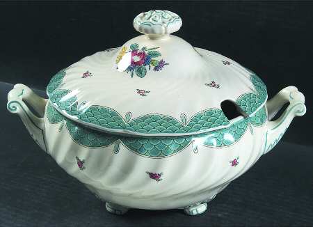 Lowestoft Bouquet Tureen &  Lid