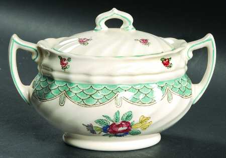 Lowestoft Bouquet Sugar Bowl & Lid