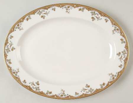 Lynnewood 13" Oval Serving Platter