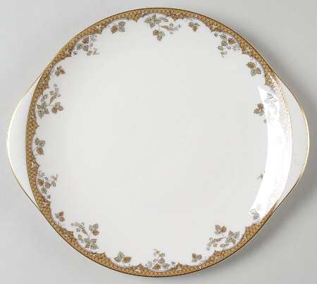 Lynnewood Handled Cake Plate
