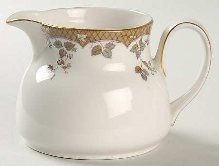 Lynnewood Creamer