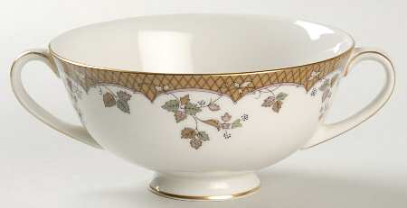 Lynnewood Footed Cream Soup Bowl