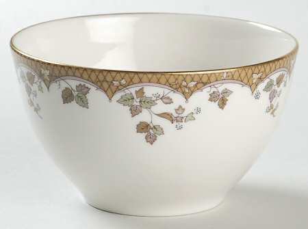 Lynnewood Cranberry Bowl