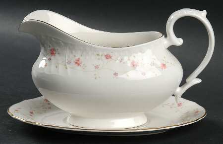 Madeira Gravy Boat & Underplate