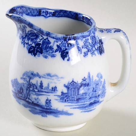 Madras (Flow Blue) Creamer