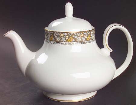 Maplewood Teapot & Lid